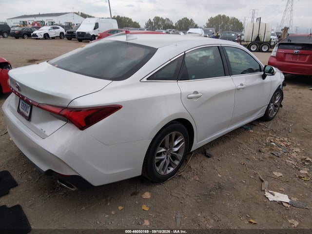 2021 TOYOTA AVALON XLE 4