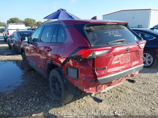 2023 TOYOTA RAV4 LE 3