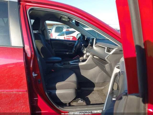 2023 TOYOTA RAV4 LE 5