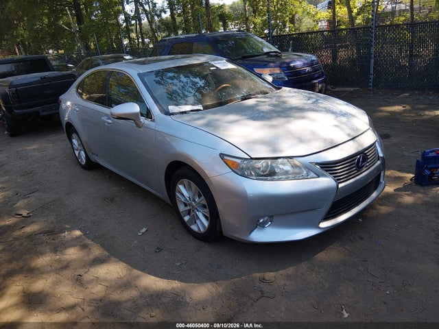 2013 LEXUS ES 