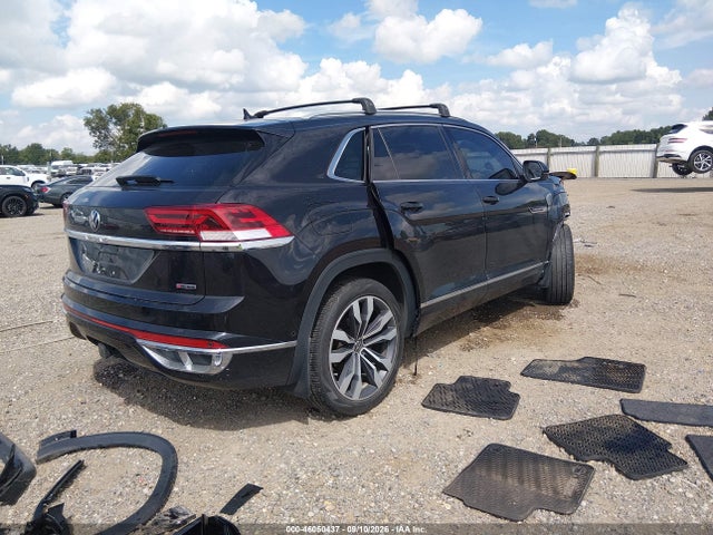2022 VOLKSWAGEN ATLAS CROSS SPORT 3.6L V6 SEL PREMIUM R-LINE 4