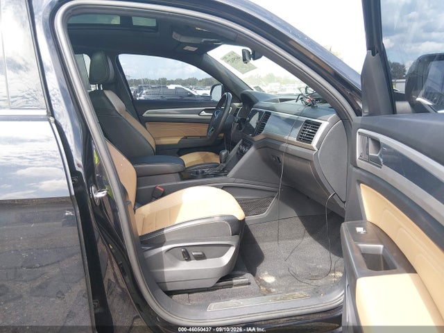 2022 VOLKSWAGEN ATLAS CROSS SPORT 3.6L V6 SEL PREMIUM R-LINE 5