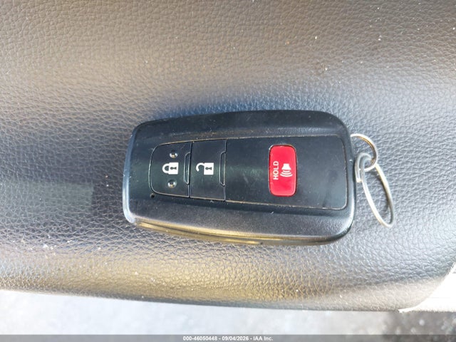2023 TOYOTA RAV4 XLE 11