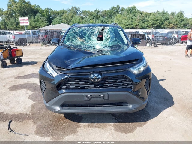 2023 TOYOTA RAV4 XLE 12