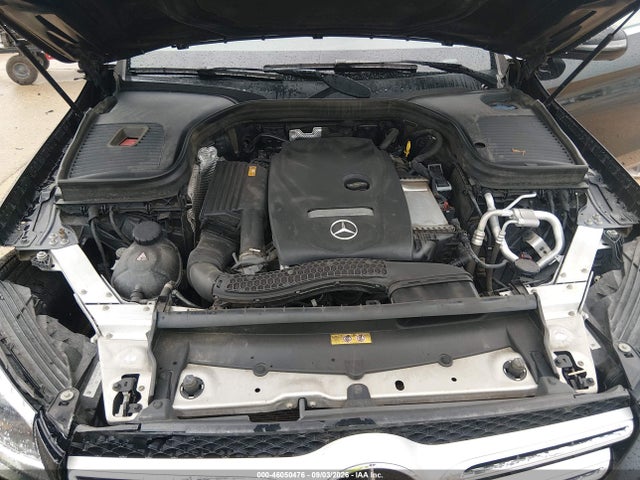 2019 MERCEDES-BENZ GLC 300 4MATIC 10