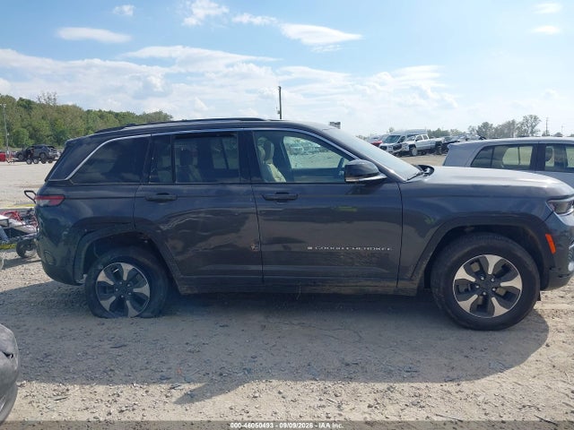 2022 JEEP GRAND CHEROKEE 4XE LIMITED 4X4 13