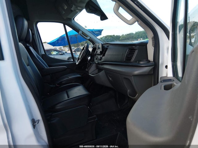 2023 FORD TRANSIT-250 5