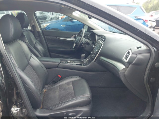 2017 NISSAN MAXIMA 3.5 SR 5