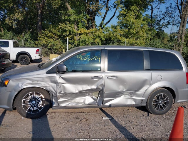 2017 DODGE GRAND CARAVAN GT 14
