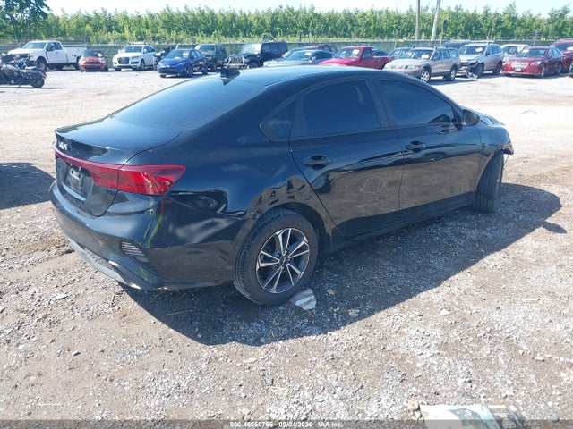2023 KIA FORTE LXS 4