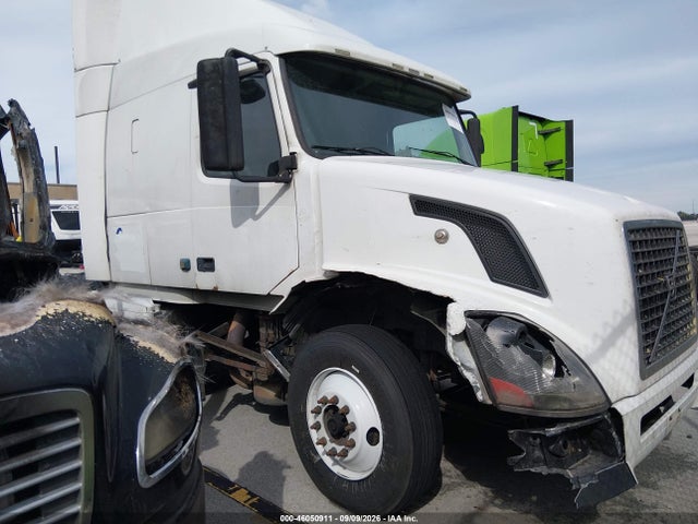 2009 VOLVO VN VNL