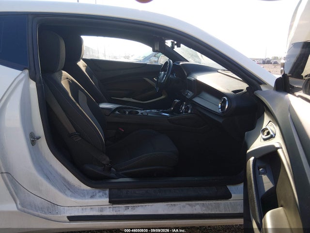 2019 CHEVROLET CAMARO 1LT 5