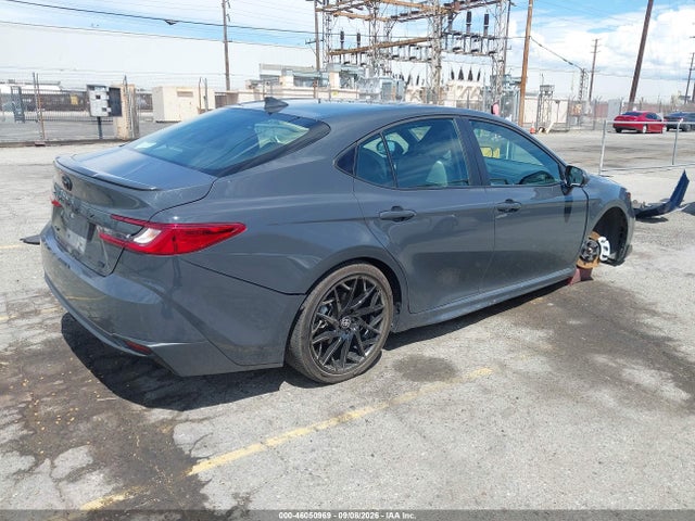 2026 TOYOTA CAMRY SE 4