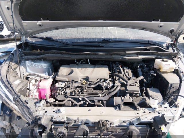2022 TOYOTA SIENNA XSE 10