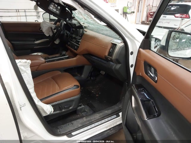 2023 NISSAN PATHFINDER PLATINUM 4WD 5