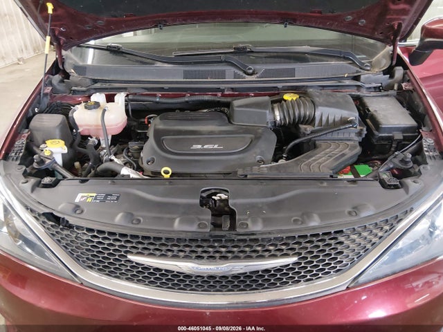2017 CHRYSLER PACIFICA LX 10