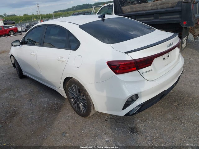 2023 KIA FORTE GT-LINE 3