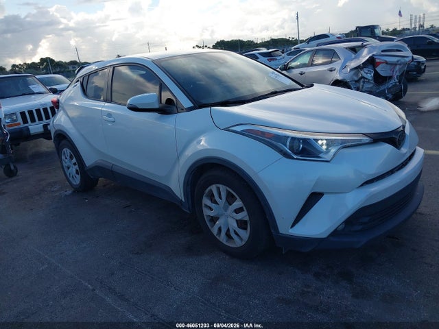 2019 TOYOTA C-HR LE
