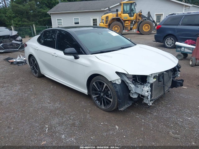 2019 TOYOTA CAMRY XSE