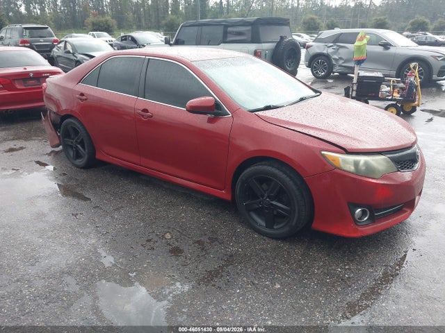 2012 TOYOTA CAMRY SE