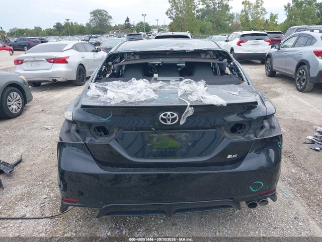 2022 TOYOTA CAMRY SE 16