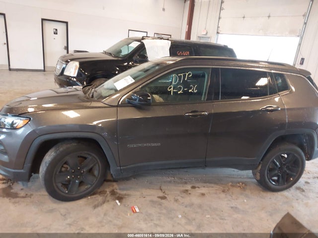 2022 JEEP COMPASS LATITUDE 4X4 13