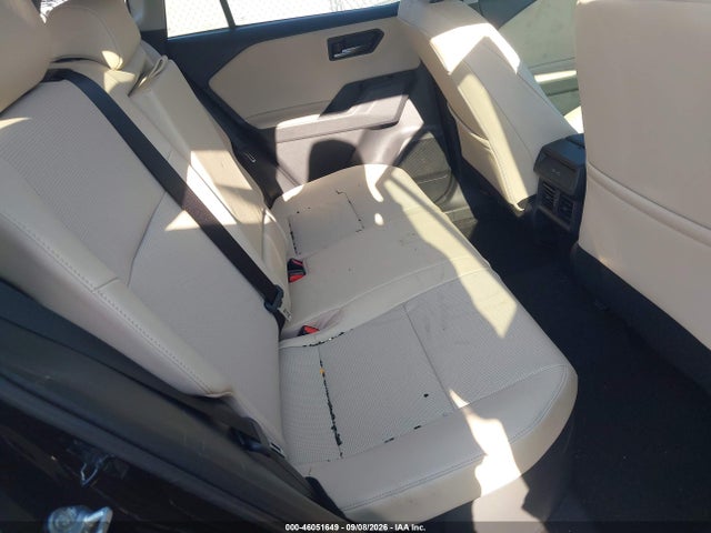 2026 TOYOTA RAV4 XLE PREMIUM 8