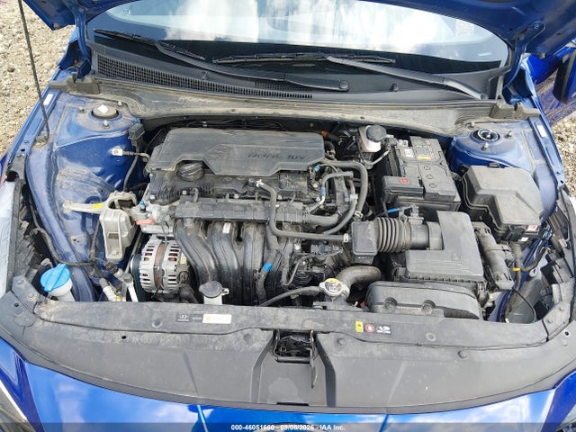 2023 HYUNDAI ELANTRA SE 10