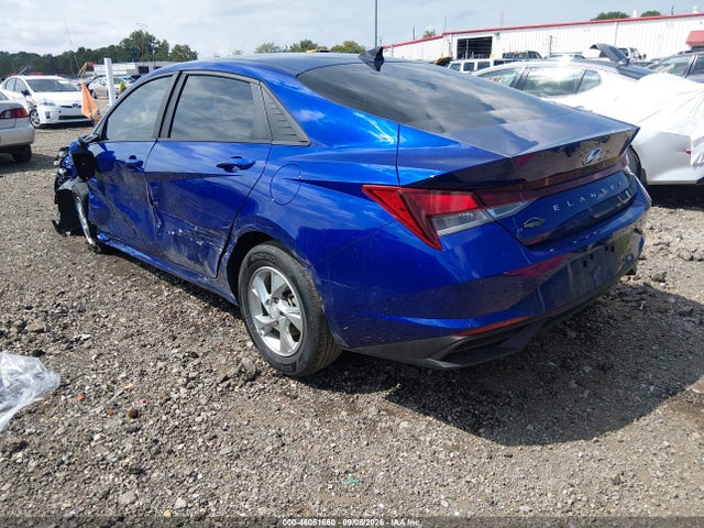 2023 HYUNDAI ELANTRA SE 3