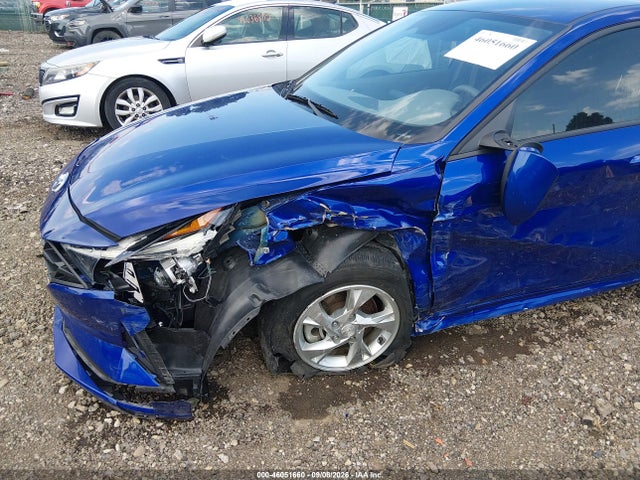 2023 HYUNDAI ELANTRA SE 6