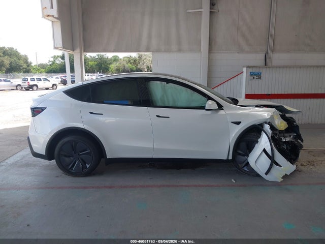 2026 TESLA MODEL Y PREMIUM REAR-WHEEL DRIVE/REAR-WHEEL DRIVE 11
