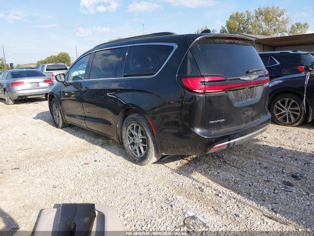 2021 CHRYSLER PACIFICA TOURING 3