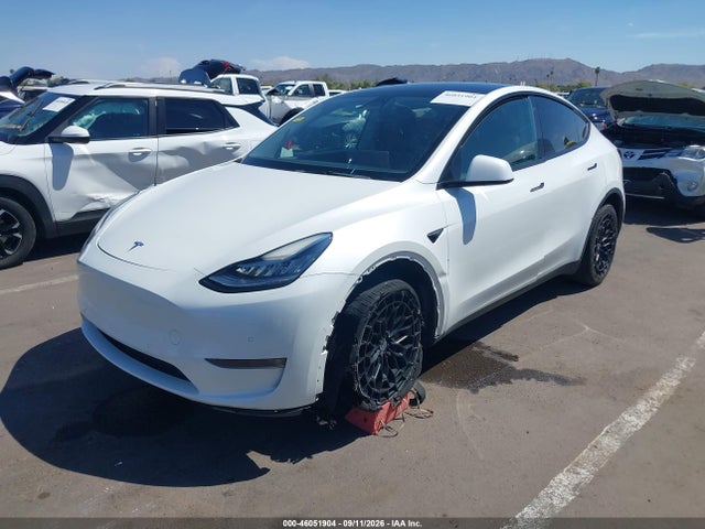 2022 TESLA MODEL Y LONG RANGE DUAL MOTOR ALL-WHEEL DRIVE 2