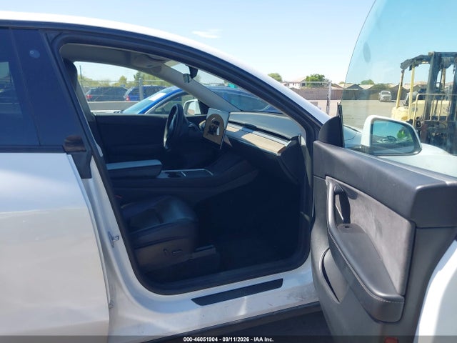 2022 TESLA MODEL Y LONG RANGE DUAL MOTOR ALL-WHEEL DRIVE 5