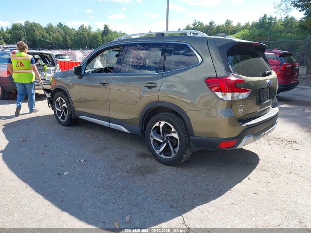 2023 SUBARU FORESTER TOURING 3