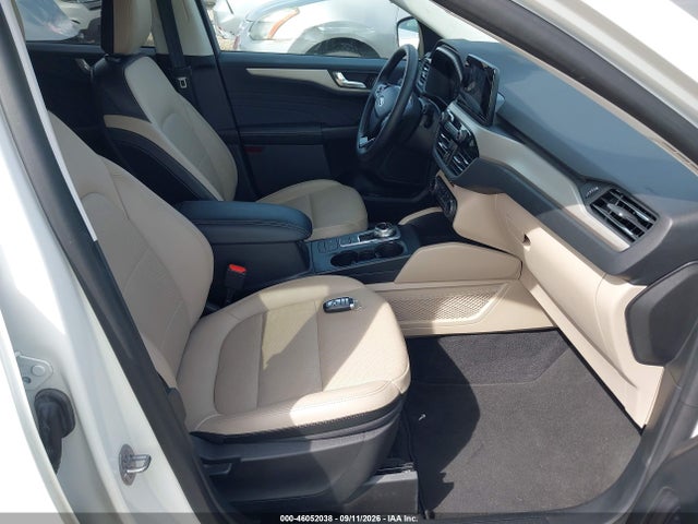 2022 FORD ESCAPE SEL 5