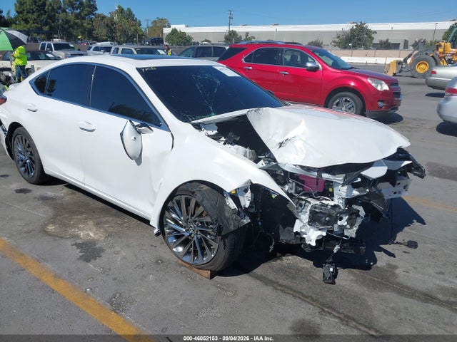 2025 LEXUS ES LUXURY