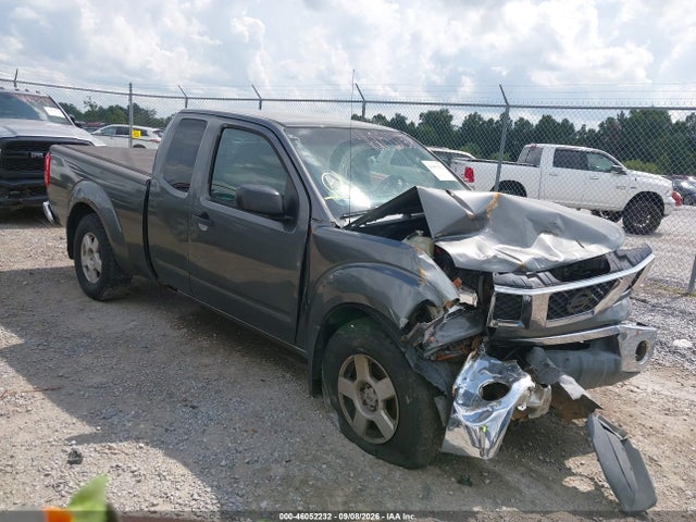 2005 NISSAN FRONTIER SE