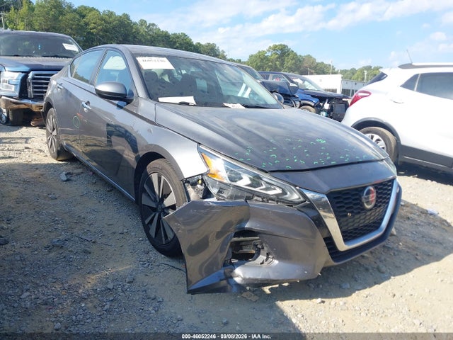 2021 NISSAN ALTIMA SV FWD