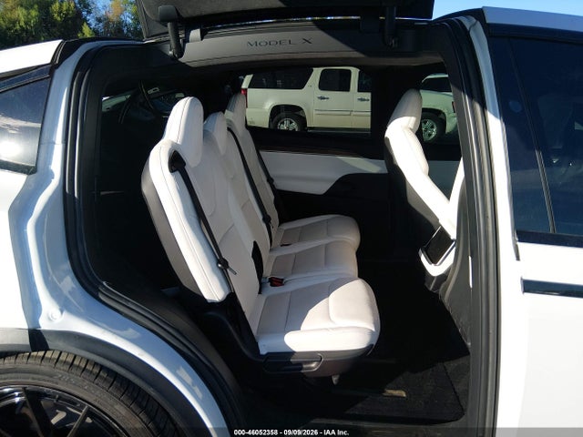 2022 TESLA MODEL X DUAL MOTOR ALL-WHEEL DRIVE 8