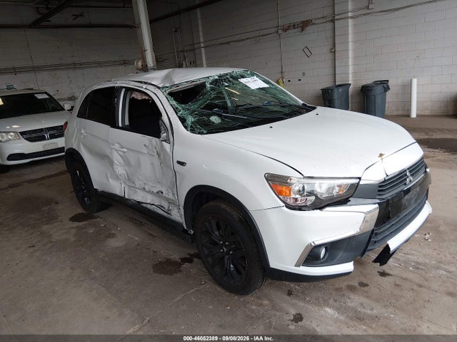 2017 MITSUBISHI OUTLANDER 2.0 LE