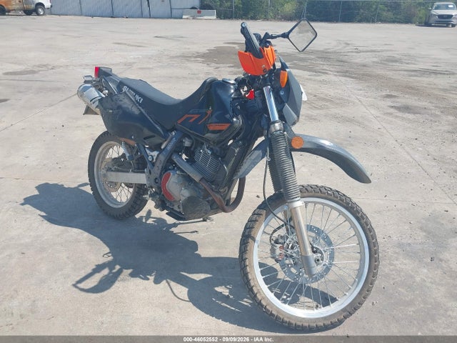2025 SUZUKI DR650 SE