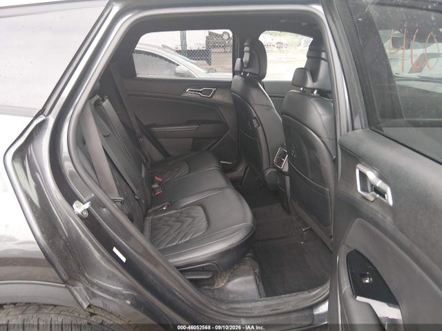 2023 KIA SPORTAGE X-LINE 8