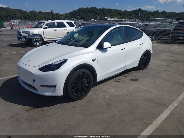2023 TESLA MODEL Y AWD/LONG RANGE DUAL MOTOR ALL-WHEEL DRIVE 2