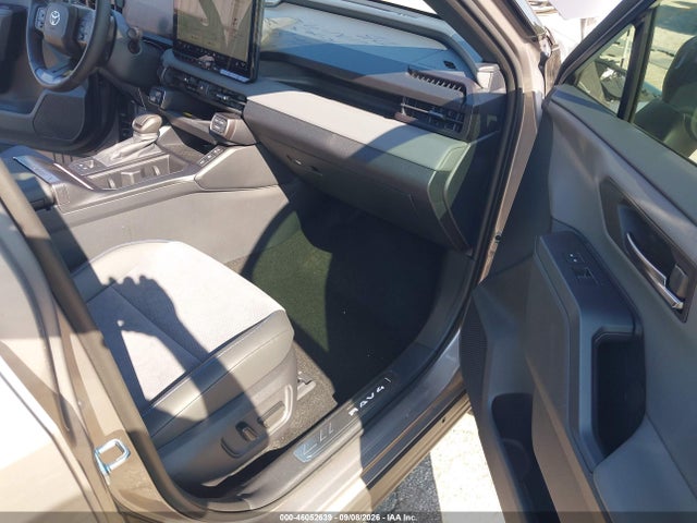 2026 TOYOTA RAV4 XSE 5