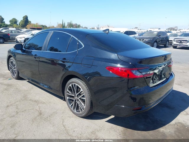 2026 TOYOTA CAMRY XLE 3