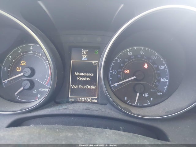 2018 TOYOTA COROLLA IM 7