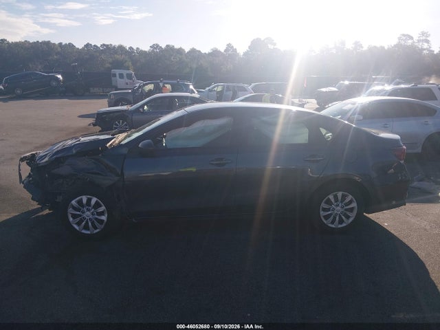 2019 KIA FORTE FE 13