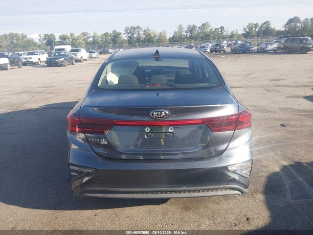2019 KIA FORTE FE 15