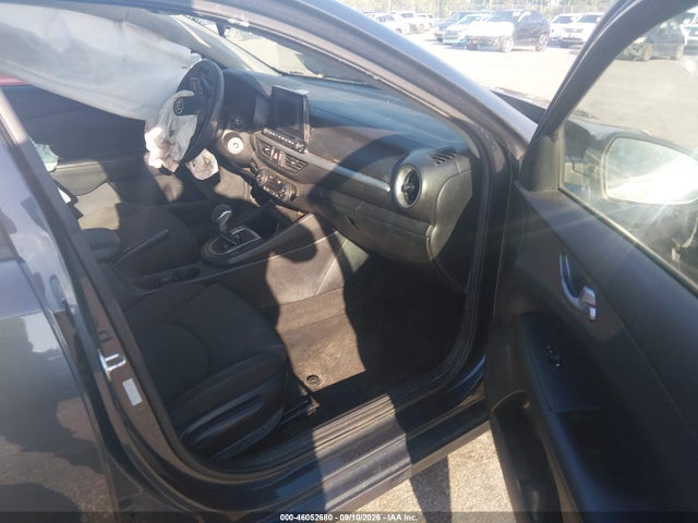 2019 KIA FORTE FE 5